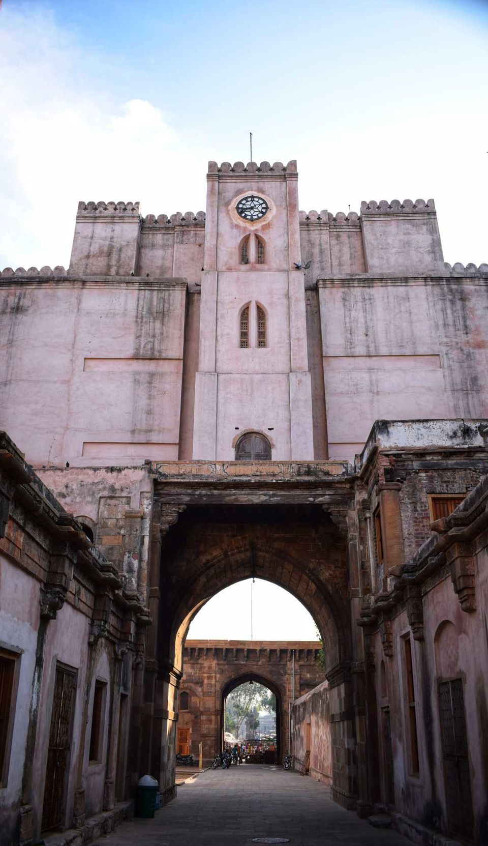 Photo of This is what I discovered while strolling in India's First heritage city by UNESCO by Shubham Saxena
