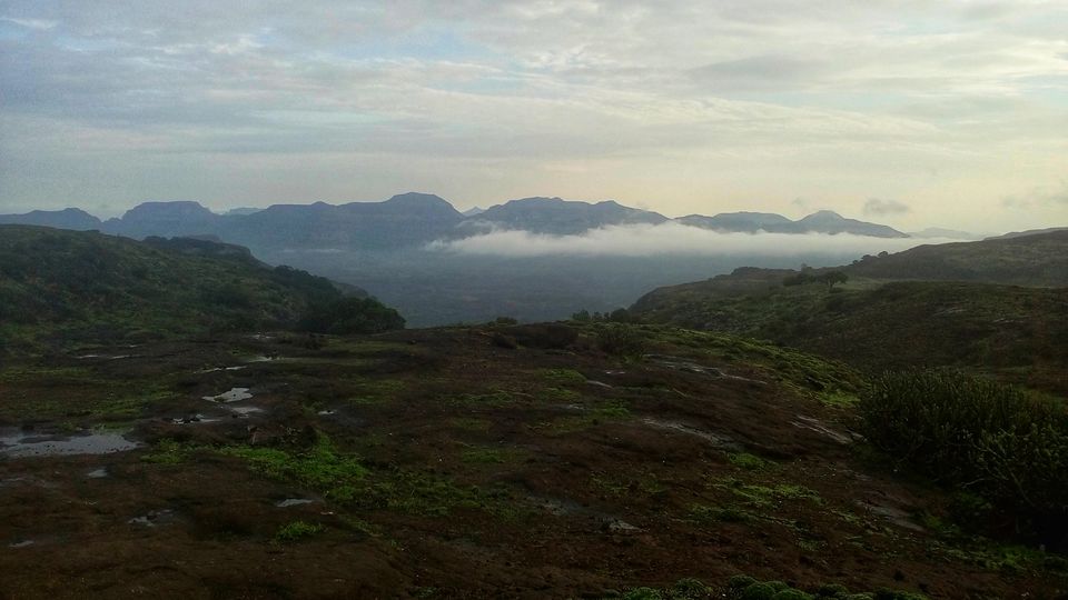 Photo of Will You Dare to Trek this Centuries Old Fort and Ancient Caves in Sahyadri ? by Shubham Saxena