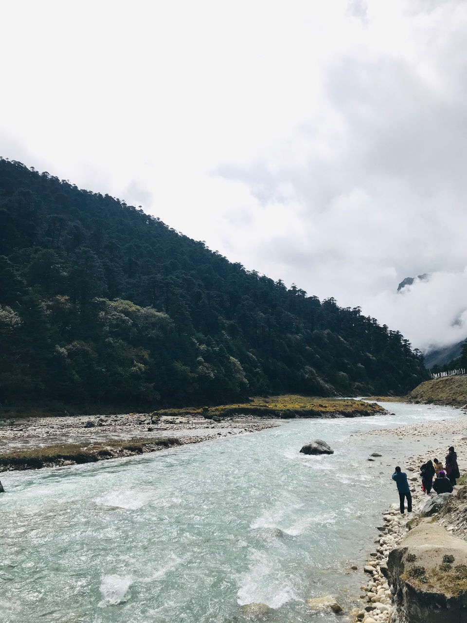 Photo of Yumthang, Sikkim, India by Anuj Khandelwal