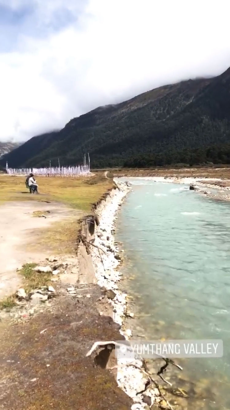 Photo of Yumthang, Sikkim, India by Anuj Khandelwal