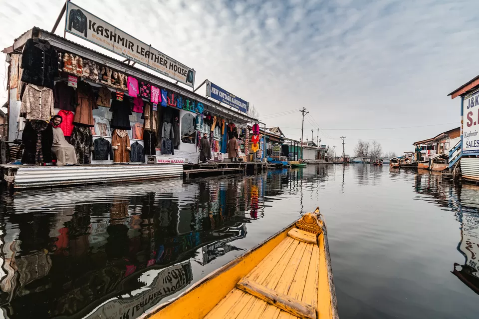 Photo of Dal Lake, Srinagar by Kinshuk J Mehta