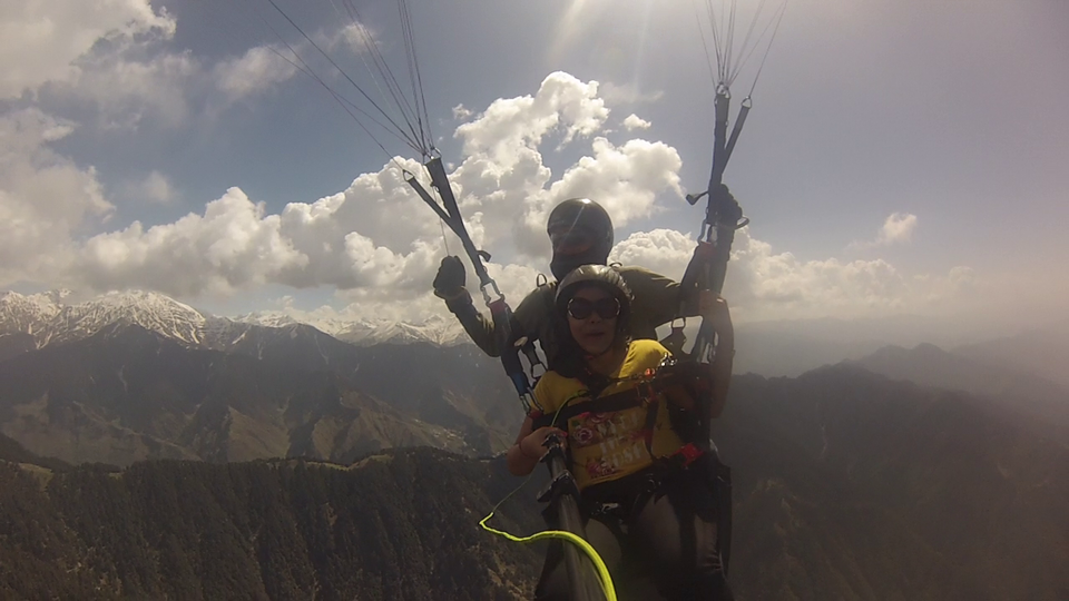Photo of Bir Billing Paragliding, Bir, Himachal Pradesh, India by Sujata