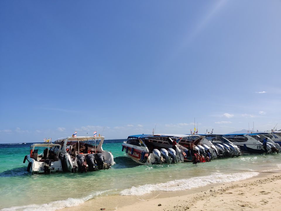 Photo of Phi Phi Islands, Krabi, Thailand by Shivanee Shegle
