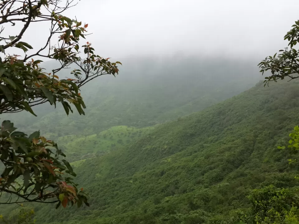 Photo of Purandar Road, Chivhewadi, Maharashtra 412301, India by Milind Gupta