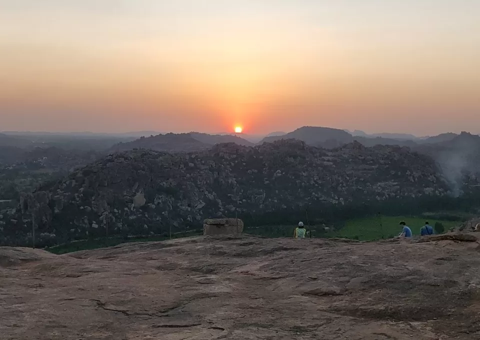 Photo of Sunset View Point, Hanumanahalli, Karnataka, India by Aashi Pawaiya