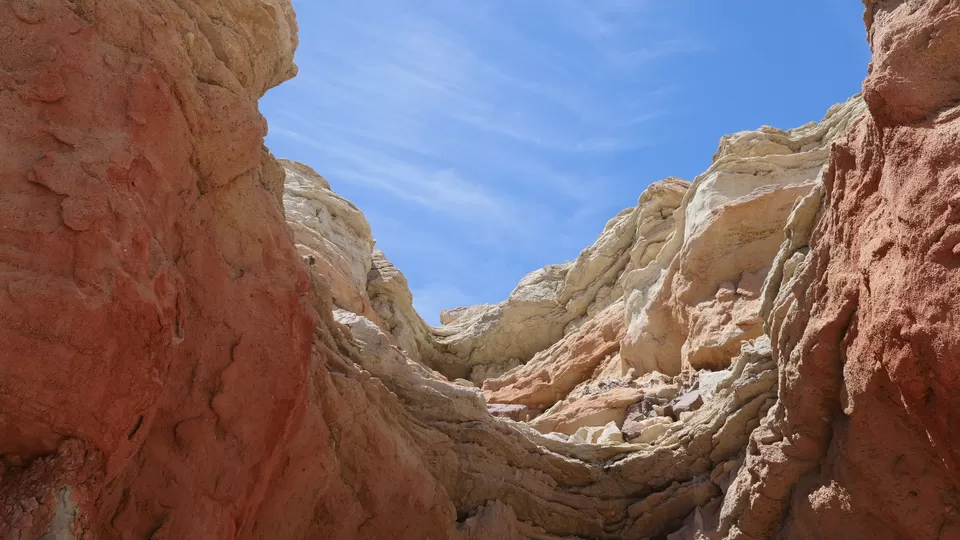 Photo of Vasquez Rocks, California, USA by Annie Benzie