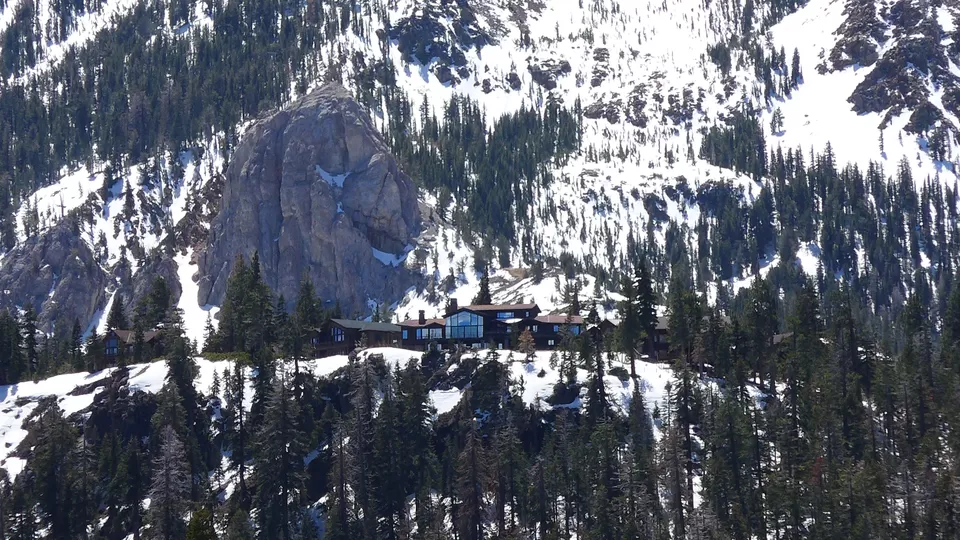 Photo of Mammoth Lakes, CA, USA by Annie Benzie