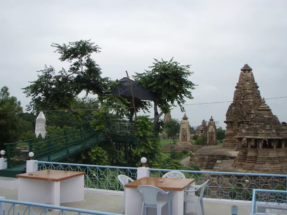Photo of Blue sky restaurant, Khajuraho Airport Area, Khajuraho, Madhya Pradesh, India by Husein Haveliwala