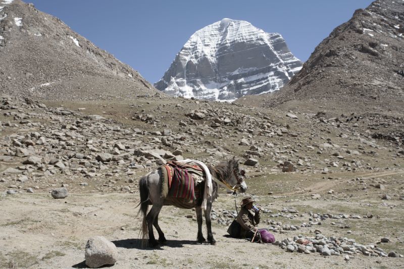 Photo of Kailash-Mansarovar Yatra – Is the visit to Lord Shiva’s towering abode worth your life? by Husein Haveliwala