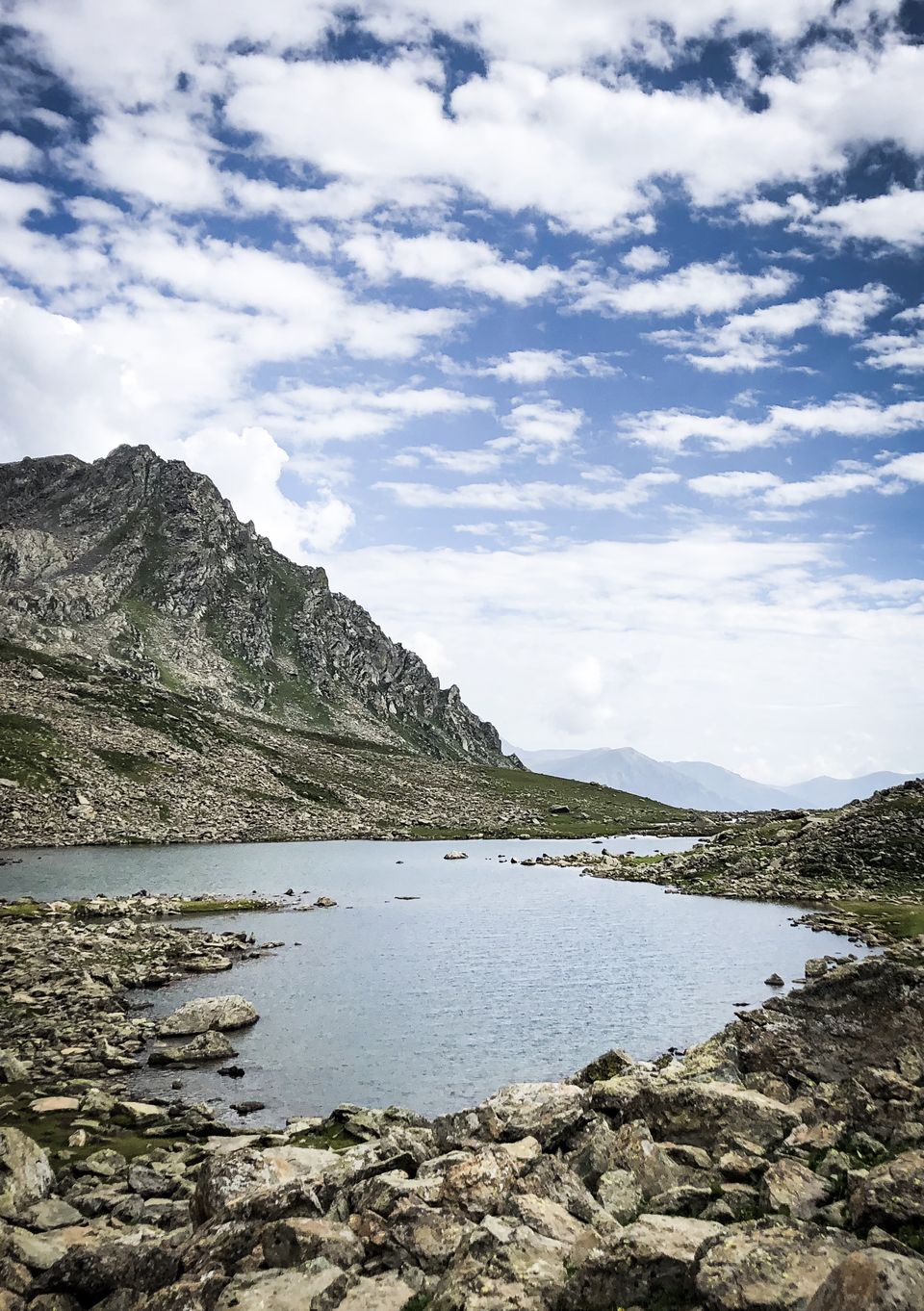 Photo of HOW I BACKPACKED SOLO ACROSS ONE OF THE MOST PRETTIEST TREKS IN INDIA:KASHMIR GREAT LAKES 14/18 by thesolitarybackpacker