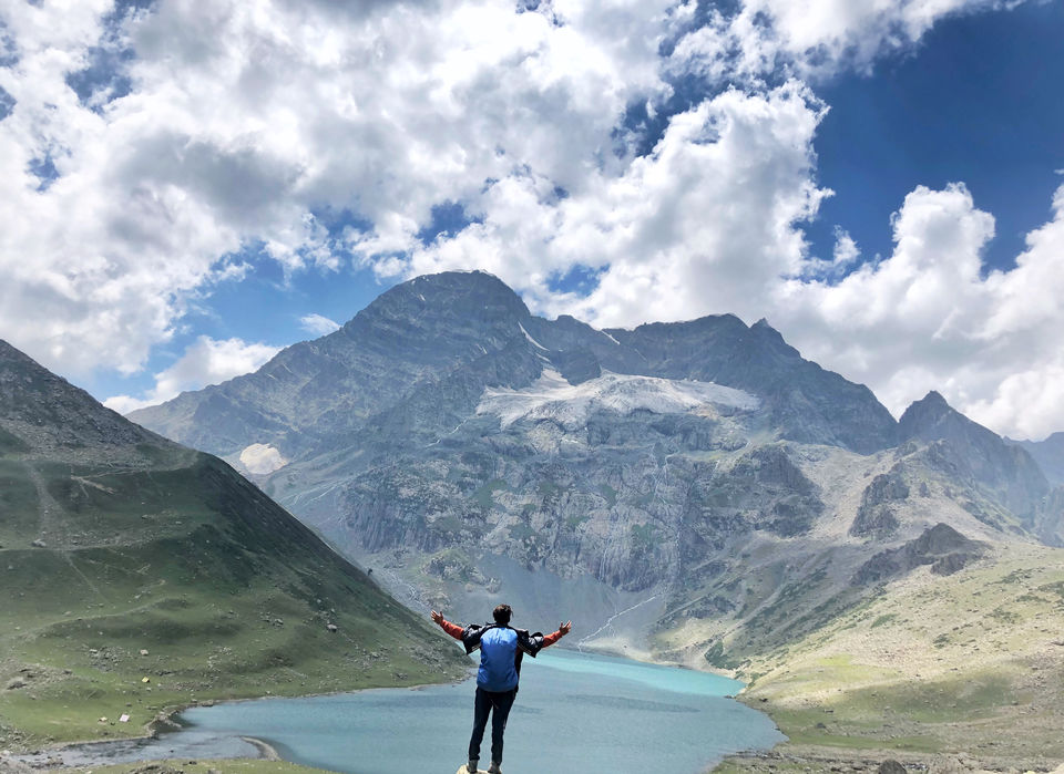 Photo of HOW I BACKPACKED SOLO ACROSS ONE OF THE MOST PRETTIEST TREKS IN INDIA:KASHMIR GREAT LAKES 16/18 by thesolitarybackpacker