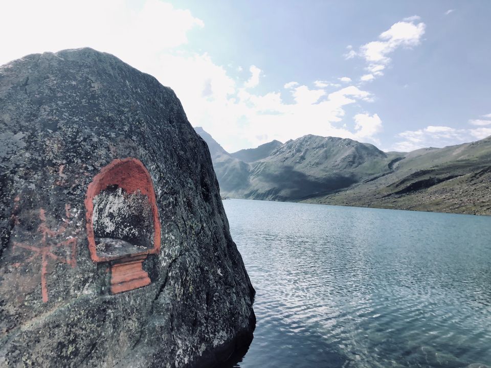 Photo of HOW I BACKPACKED SOLO ACROSS ONE OF THE MOST PRETTIEST TREKS IN INDIA:KASHMIR GREAT LAKES 17/18 by thesolitarybackpacker