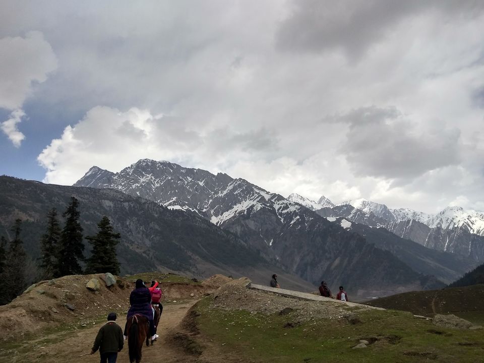 Photo of Kashmir Valley by Saptadeepa Bandopadhyay