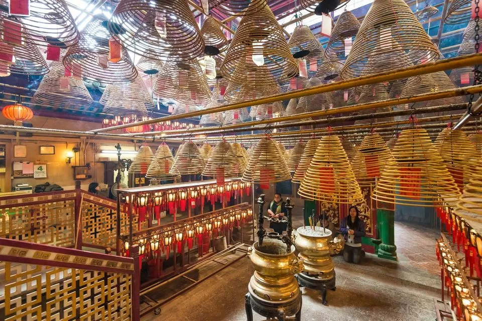 Photo of Man Mo Temple, Hollywood Road, Central, Hong Kong by Kanj Saurav