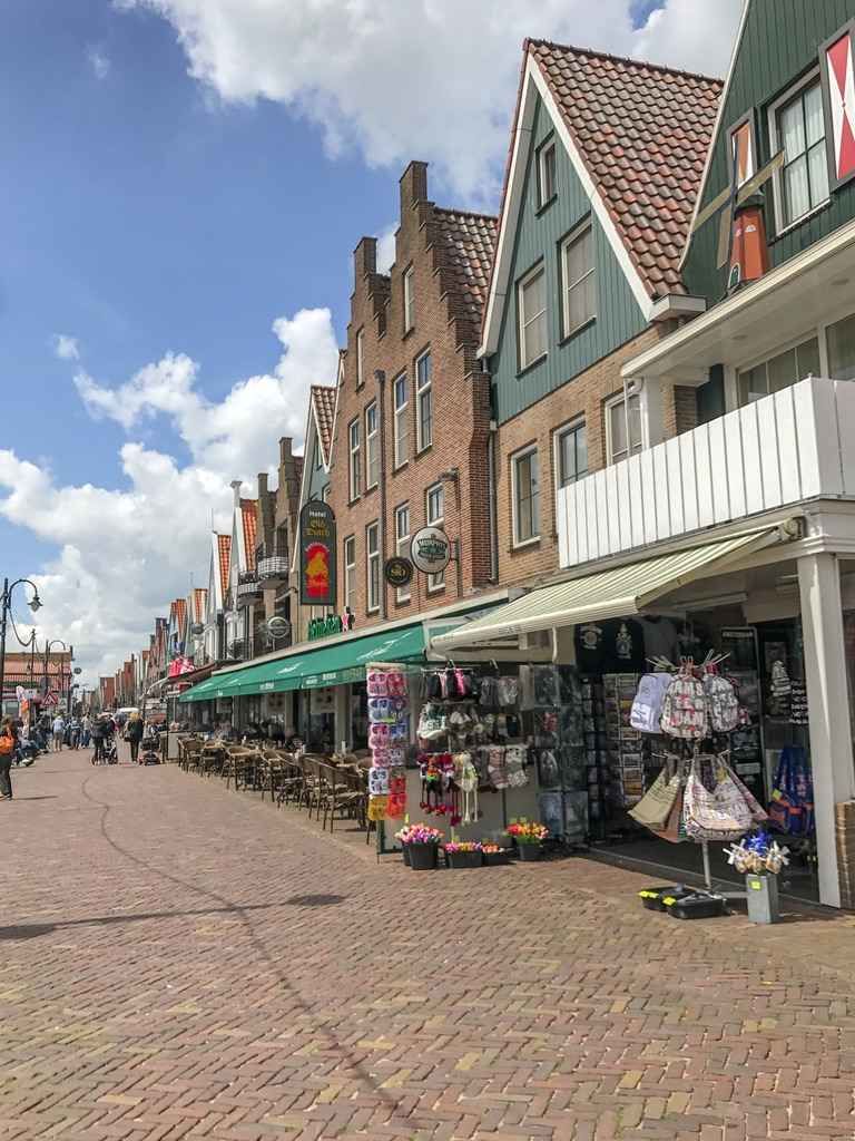 Photo of Netherlands: Day Trip to Zaanse Schans, Zaandam, Edam and Volendam by Beantowntraveller