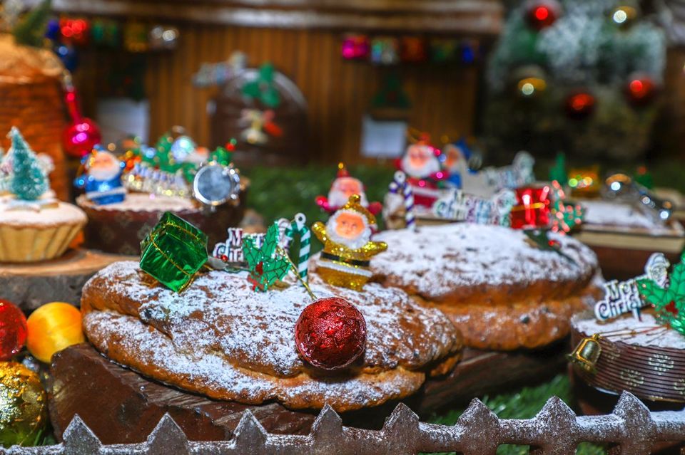 Photo of Spend Your Christmas And New Year Lavishly With The Most Incredible Offers 5/13 by Kanj Saurav