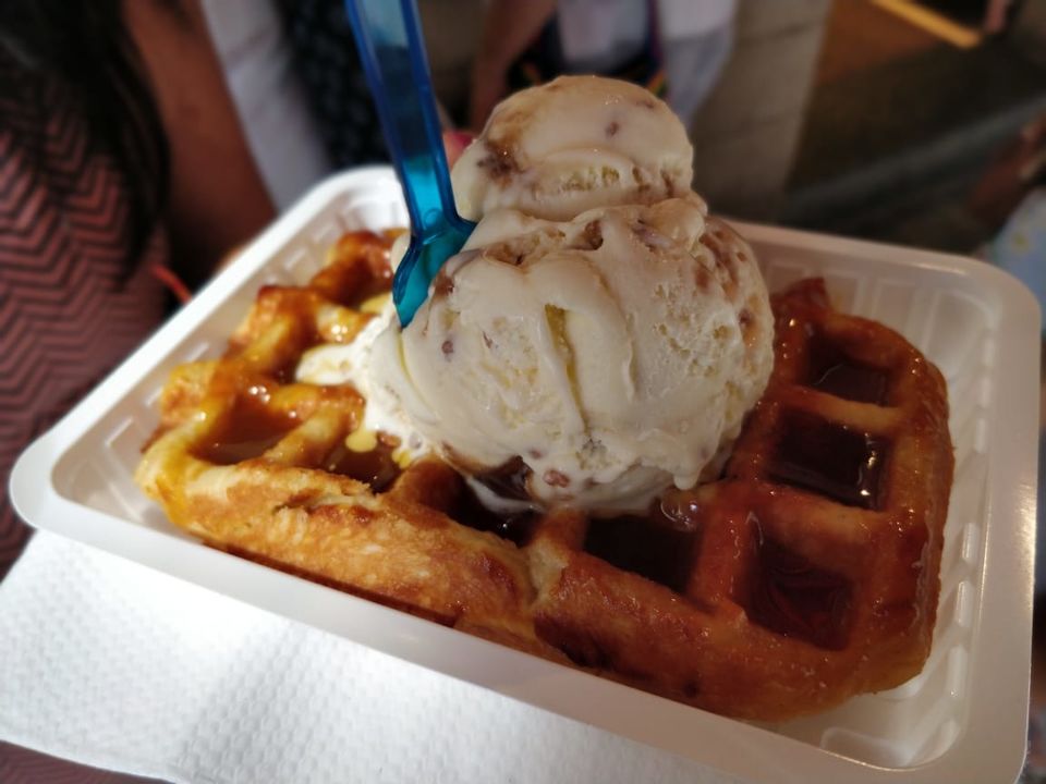 Photo of Land of Architecture, Culture and Waffles: Brussels, Belgium 9/9 by Sheetal Goel