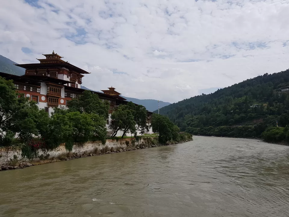 Photo of Punakha Dzong, Bhutan by Siva Ilankumaran