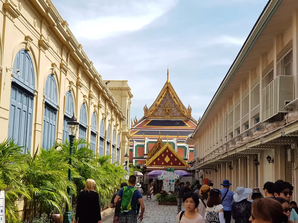 Photo of Wat Phra Kaew (Temple of the Emerald Buddha), Phra Borom Maha Ratchawang, Phra Nakhon, Bangkok, Thailand by Siva Ilankumaran