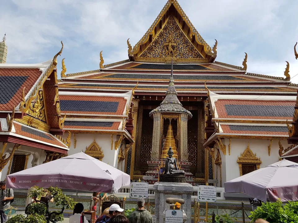 Photo of Wat Phra Kaew (Temple of the Emerald Buddha), Phra Borom Maha Ratchawang, Phra Nakhon, Bangkok, Thailand by Siva Ilankumaran
