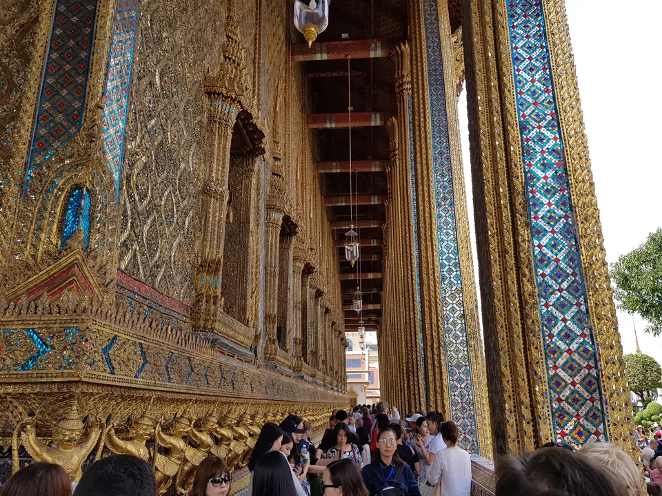 Photo of Wat Phra Kaew (Temple of the Emerald Buddha), Phra Borom Maha Ratchawang, Phra Nakhon, Bangkok, Thailand by Siva Ilankumaran