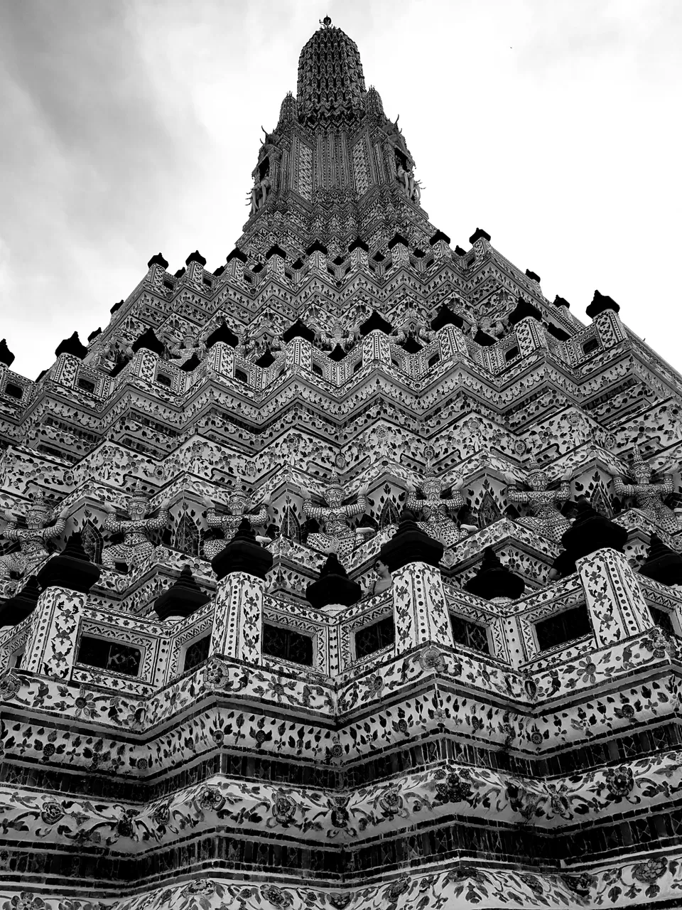 Photo of Wat Pho, Sanam Chai Road, Phra Borom Maha Ratchawang, Phra Nakhon, Bangkok, Thailand by Siva Ilankumaran