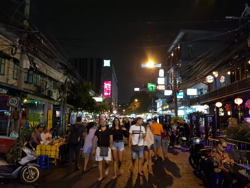 Photo of Khaosan Road, Talat Yot, Phra Nakhon, Bangkok, Thailand by Siva Ilankumaran