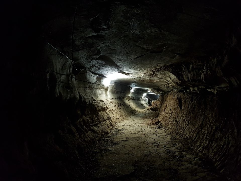Photo of Belum Caves, Kolimigundla, Andhra Pradesh, India by Siva Ilankumaran