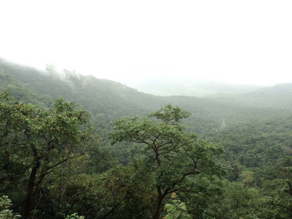 Photo of Dudhsagar Falls, Sonaulim, Goa, India by Siva Ilankumaran