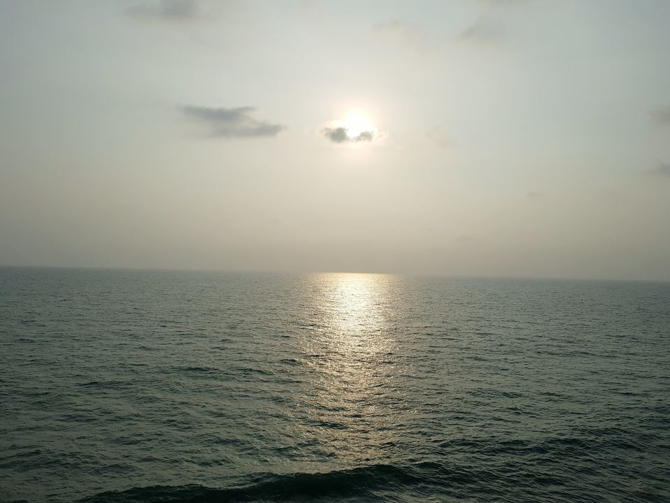 Photo of Varkala - A place to Satiate Beach lust #colourblue by Siva Ilankumaran