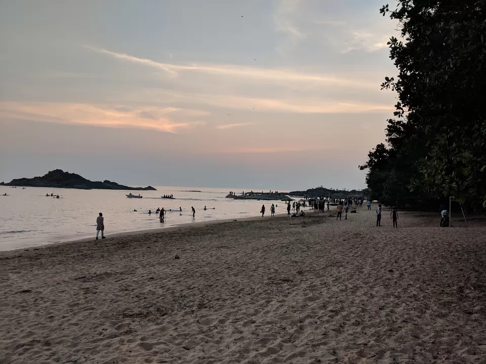Photo of Kudle Beach, Gokarn, Karnataka, India by Siva Ilankumaran