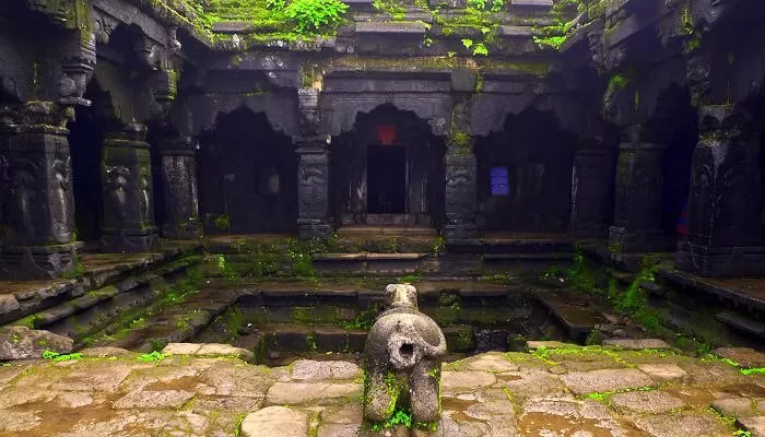 Photo of Mahabaleshwar Temple, Koti Teertha Road, Kotiteertha, Dandebagh, Gokarn, Karnataka, India by Siva Ilankumaran