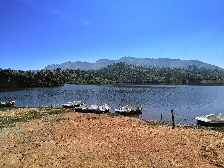 Photo of Munnar, Kerala, India by Sinjana Ghosh