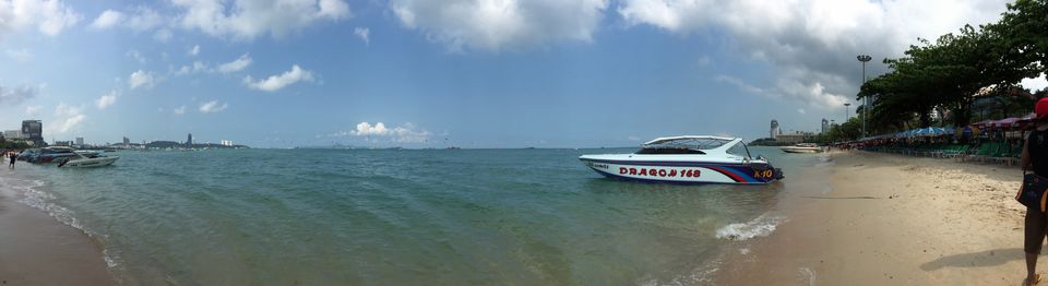 Photo of Bangkok - Pattaya at 18 1/1 by Shivam Bajare