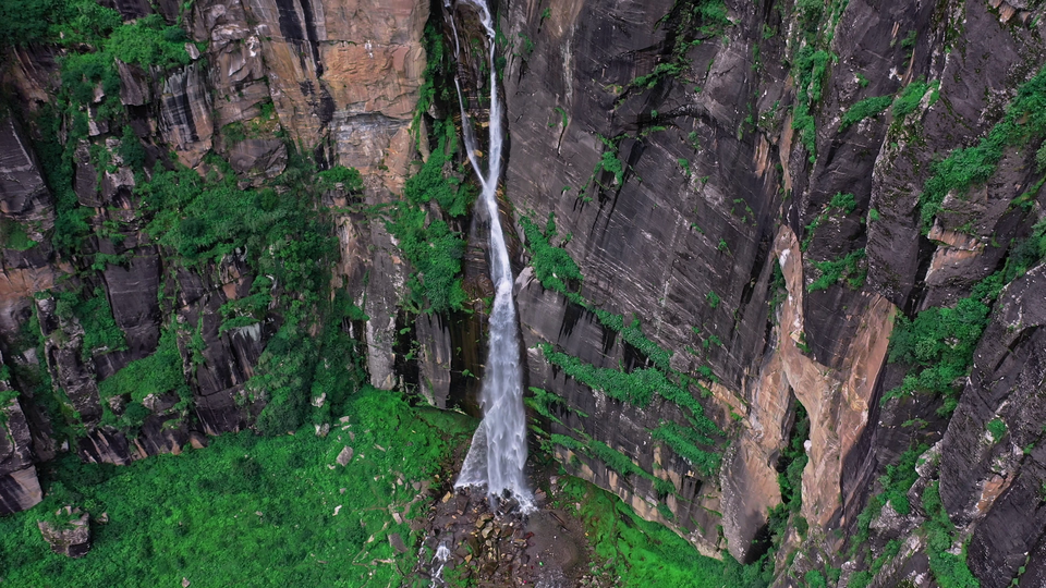 Photo of Here's How Jogini Falls Looks Like From a Bird's Eye View by Nayan Khandelwal