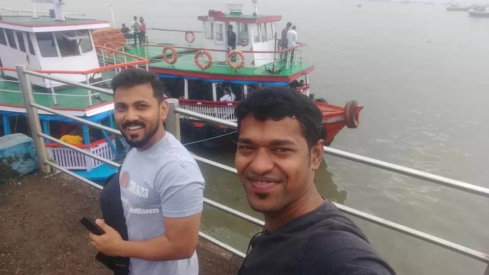 Photo of Bhaucha Dhakka, Princess Dock, Mumbai Port Trust, Mazgaon, Mumbai, Maharashtra, India by traveller monk
