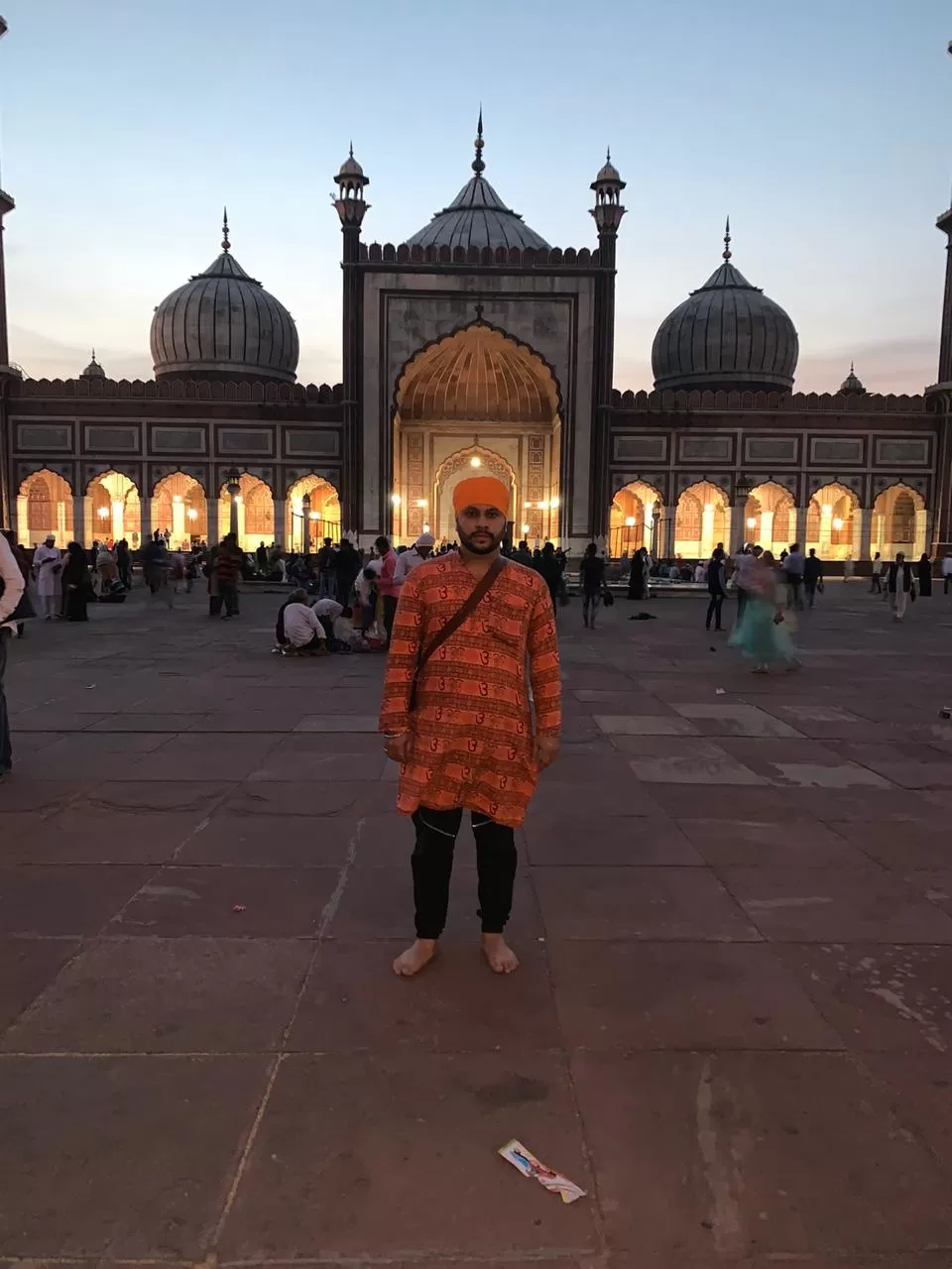 Photo of Bangla Sahib Gurdwara, Hanuman Road Area, Connaught Place, New Delhi, Delhi, India by traveller monk
