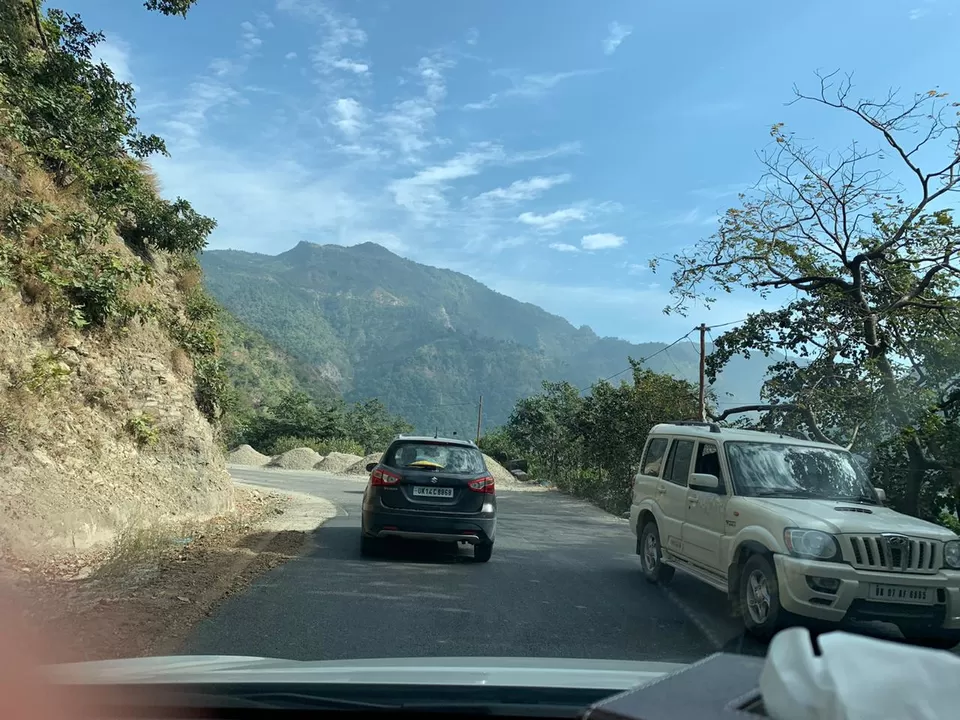 Photo of Pauri Garhwal, Uttarakhand, India by traveller monk