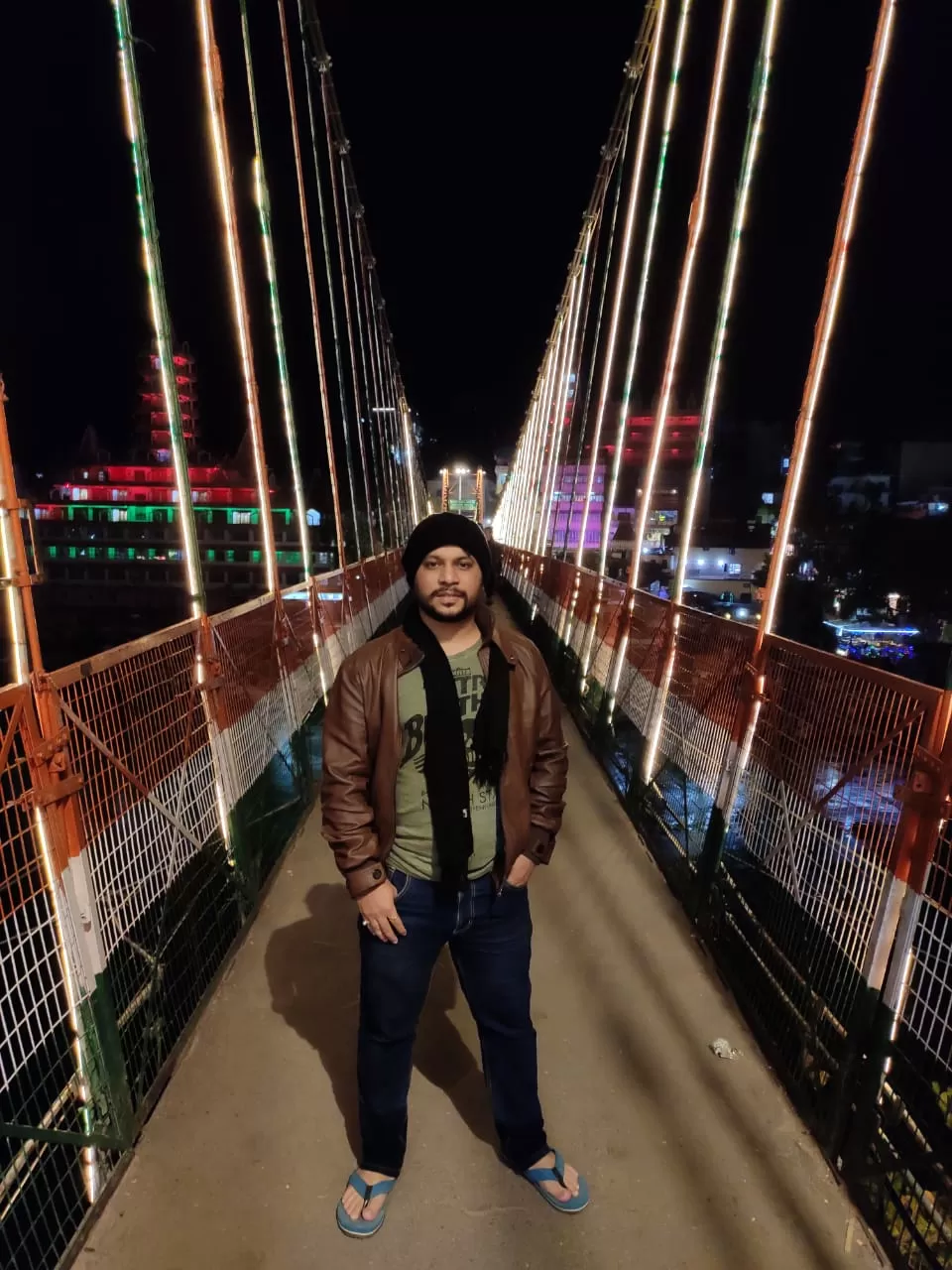 Photo of Laxman Jhula, Tapovan, Rishikesh, Uttarakhand, India by traveller monk