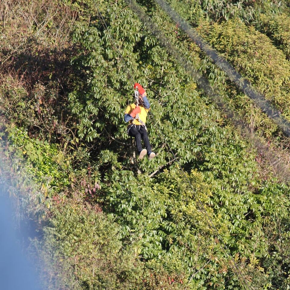 Photo of Mawkdok Dympep Valley View Point, Mawkdok, Meghalaya, India by Badal Jain