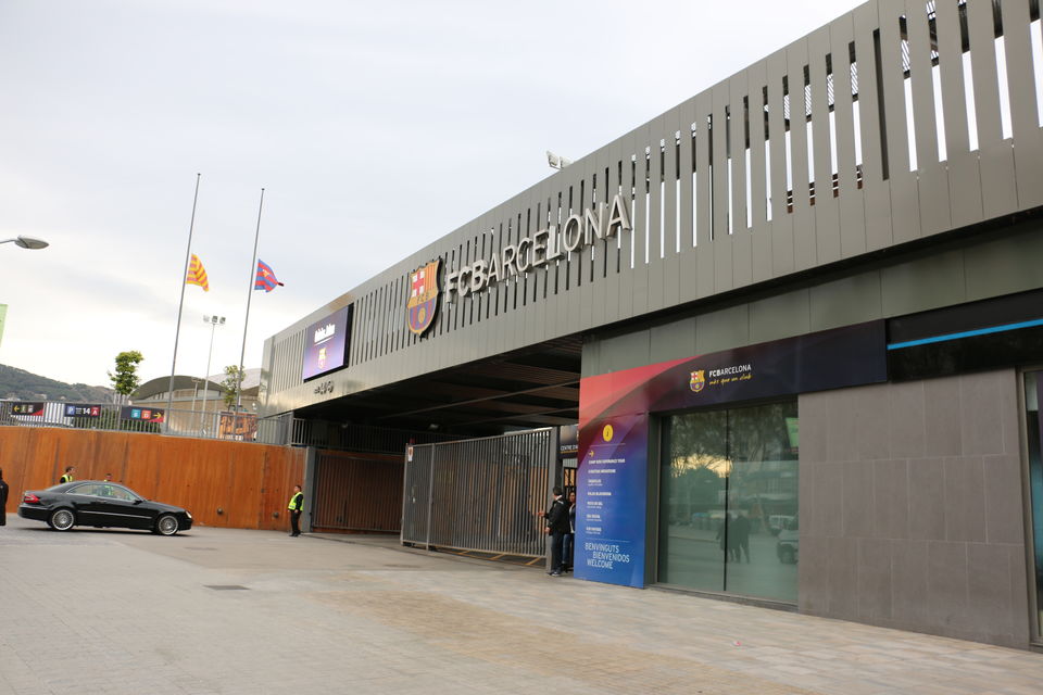 Photo of Hola Barcelona.. 2/11 by Lone Wolf