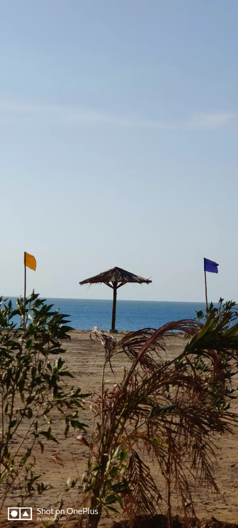 Photo of Hidden beach at Gujurat Sea coast Mandavi by Utkarsh Jain