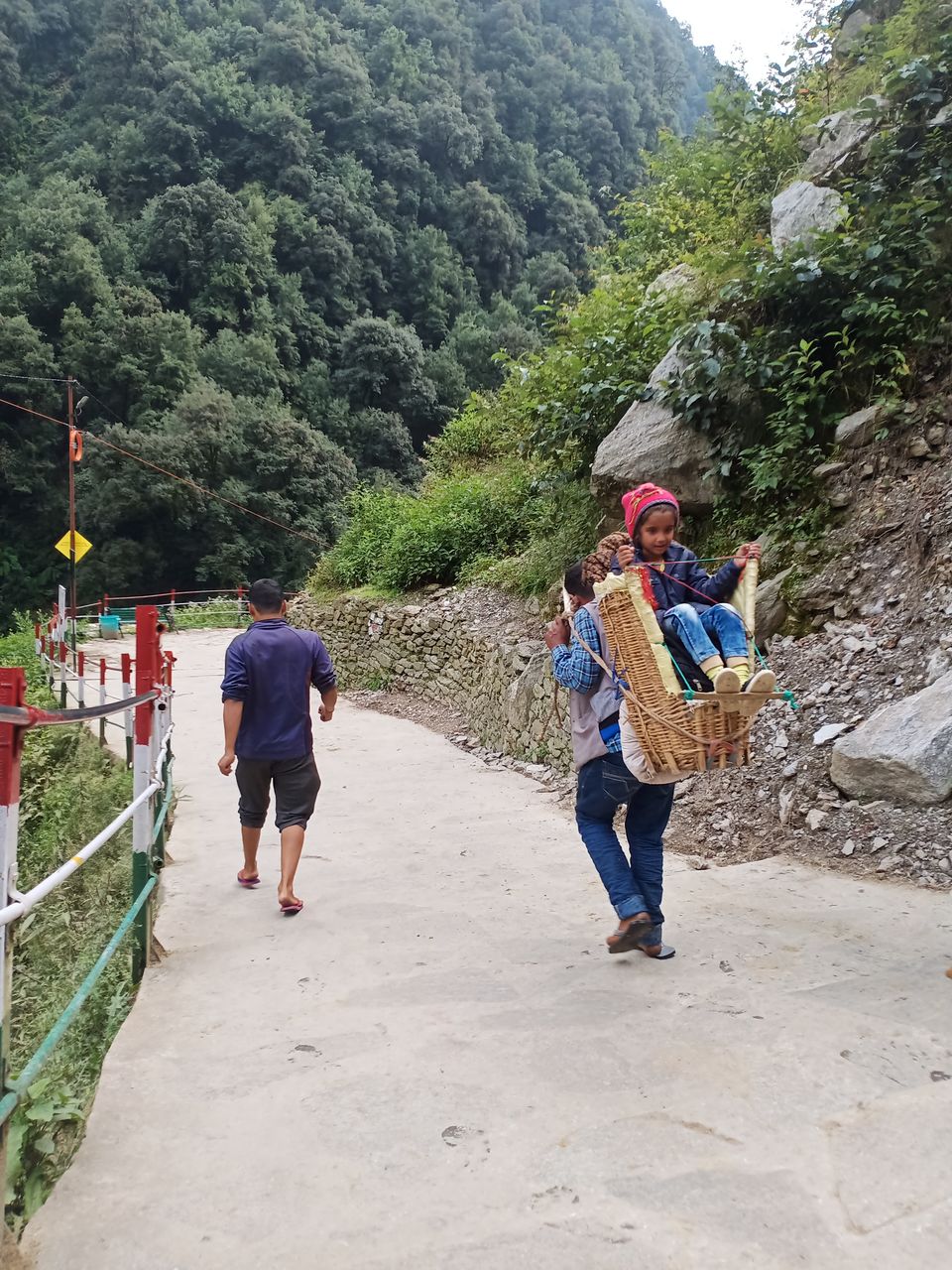 Photo of Gauri Kund - Kedarnath Trekking Way, Kedarnath, Uttarakhand, India by Milan
