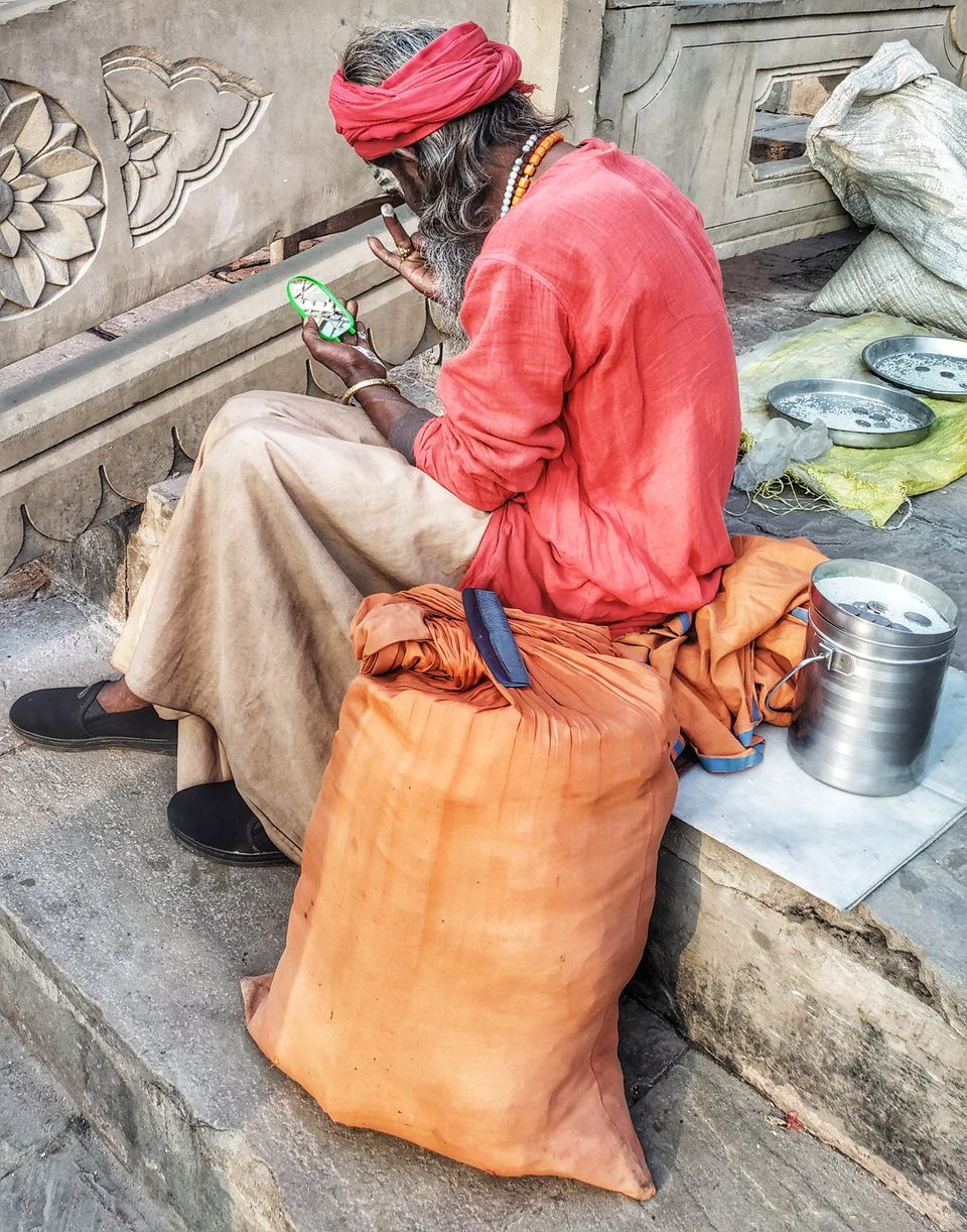 Photo of Dashashwamedh Ghat, Dashashwamedh Ghat Road, Ghats of varanasi, Godowlia, Varanasi, Uttar Pradesh, India by Debadrita Basak