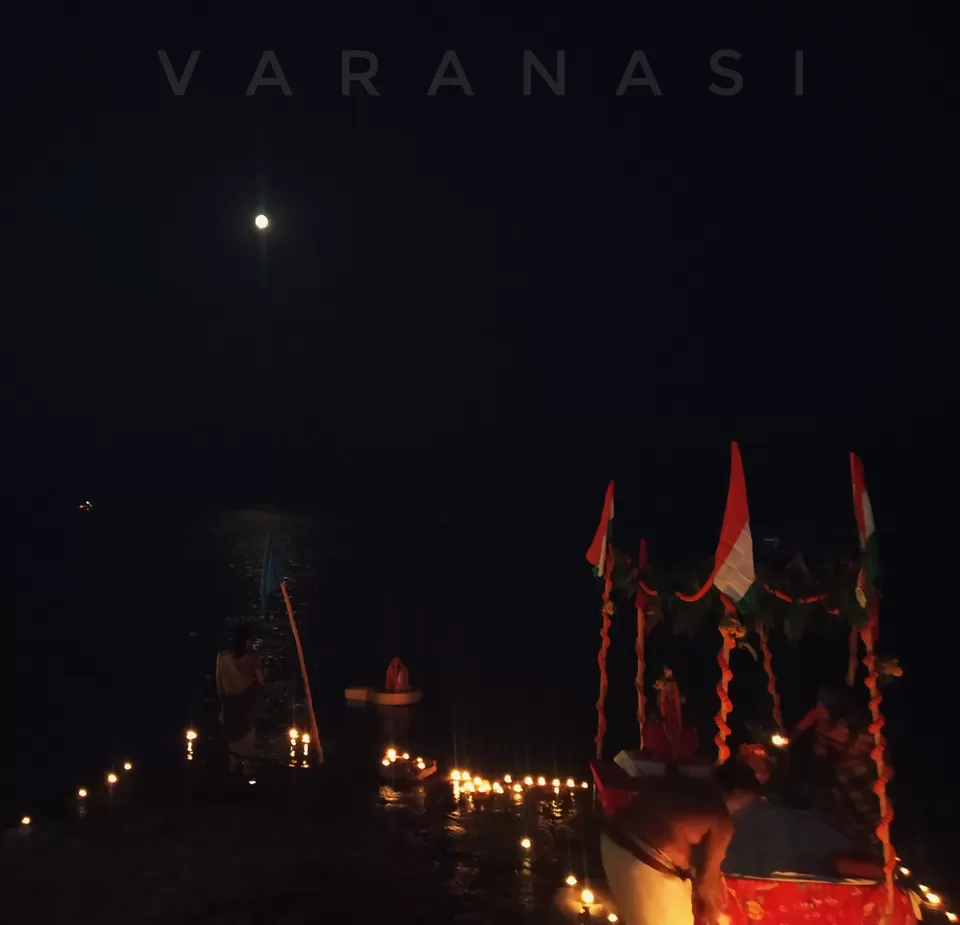 Photo of Munshi Ghat, Dashashwamedh Ghat Road, Ghats of varanasi, Bangali Tola, Varanasi, Uttar Pradesh, India by Debadrita Basak