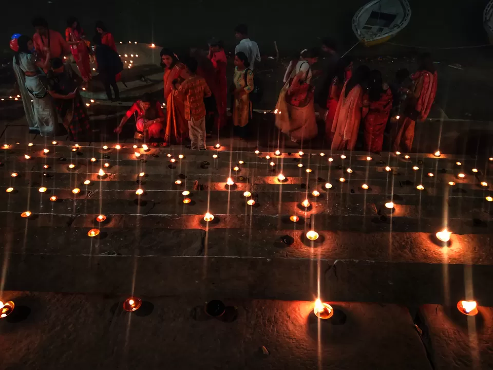 Photo of Munshi Ghat, Dashashwamedh Ghat Road, Ghats of varanasi, Bangali Tola, Varanasi, Uttar Pradesh, India by Debadrita Basak
