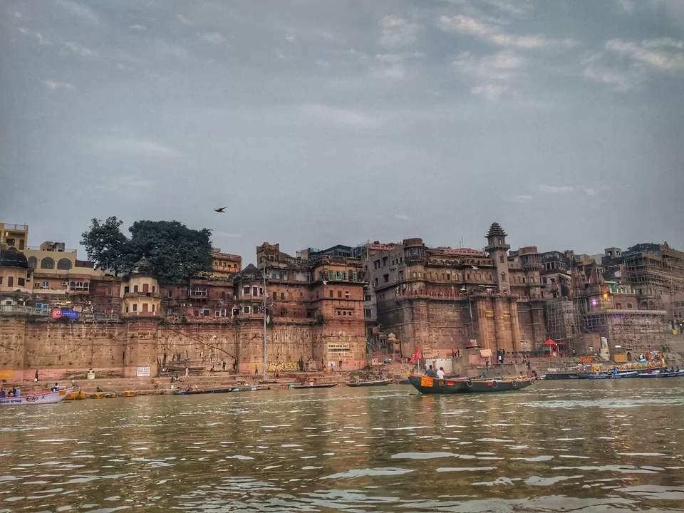 Photo of Darbhanga Ghat, Ghats of varanasi, Bangali Tola, Varanasi, Uttar Pradesh, India by Debadrita Basak