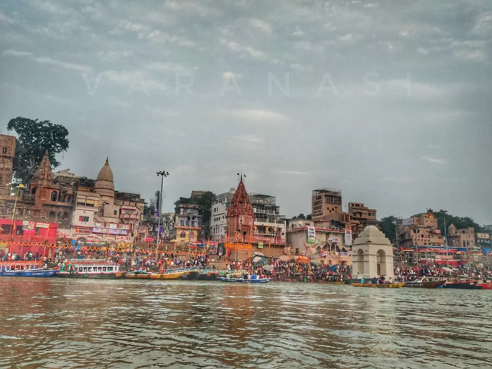Photo of Dashashwamedh Ghat, Dashashwamedh Ghat Road, Ghats of varanasi, Godowlia, Varanasi, Uttar Pradesh, India by Debadrita Basak