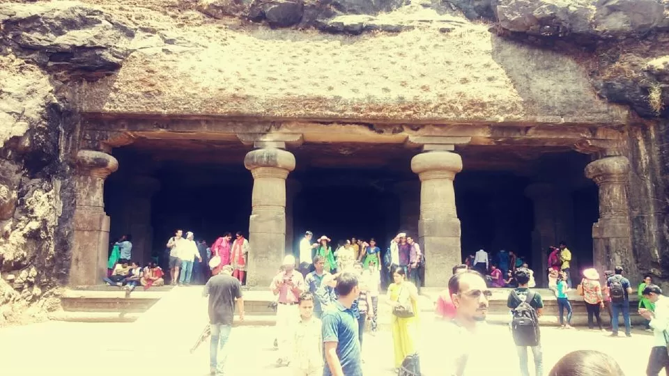 Photo of Elephanta Island, Shet Bandar, Gharapuri, Maharashtra, India by The Wandering Wolf