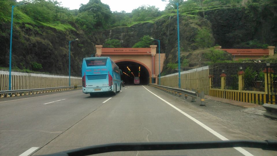 Photo of Mumbai-Pune Expressway, Sector 6, Navi Mumbai, Maharashtra, India by The Wandering Wolf